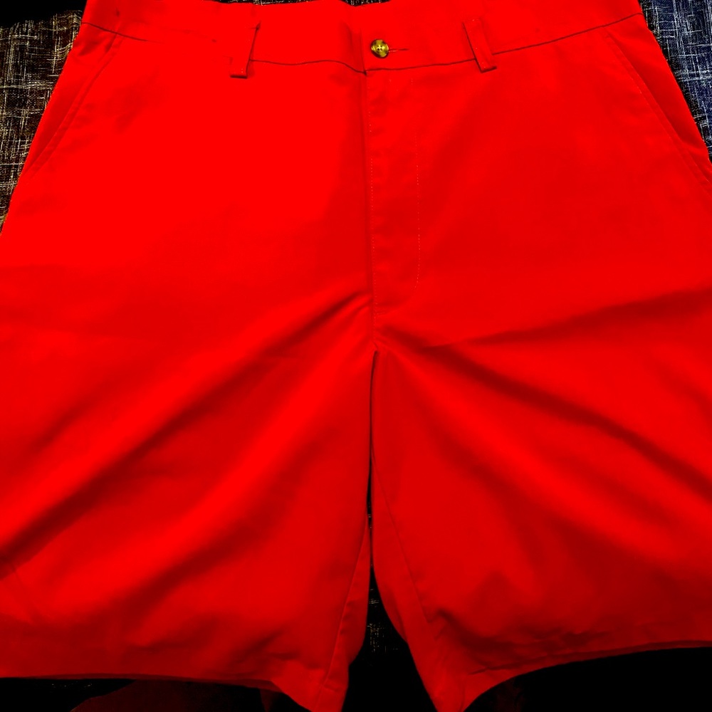 Mens red pga brand golf shorts